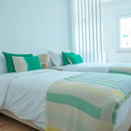 New Estrela Da Praceta W/ 3 & Oceanview * Carcavelos (Lisbon)